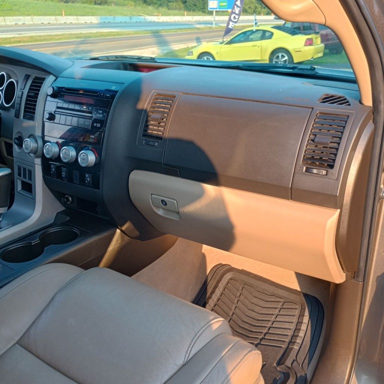 2007 Toyota Tundra Image 21