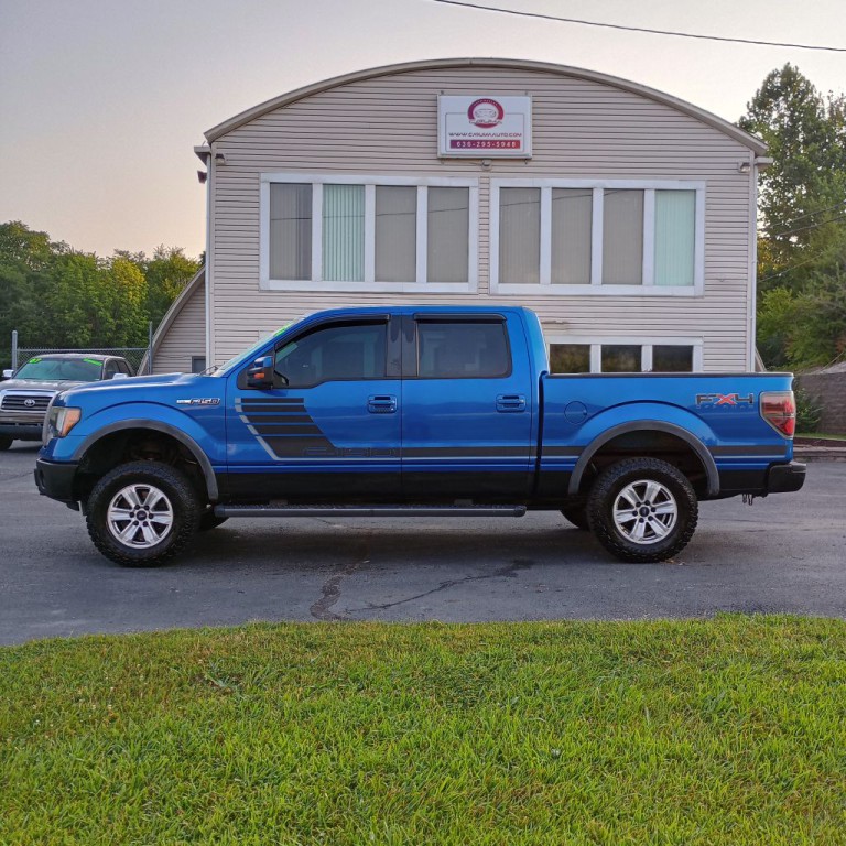 2011 Ford F-150 Image 2
