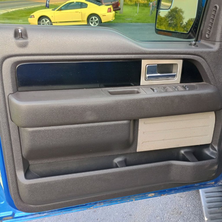 2011 Ford F-150 Image 11