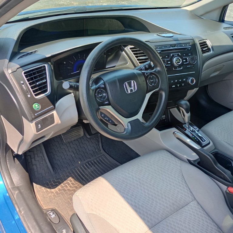 2015 Honda Civic Image 9