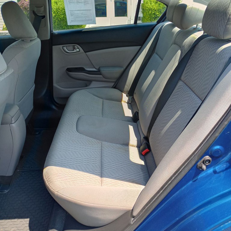 2015 Honda Civic Image 17