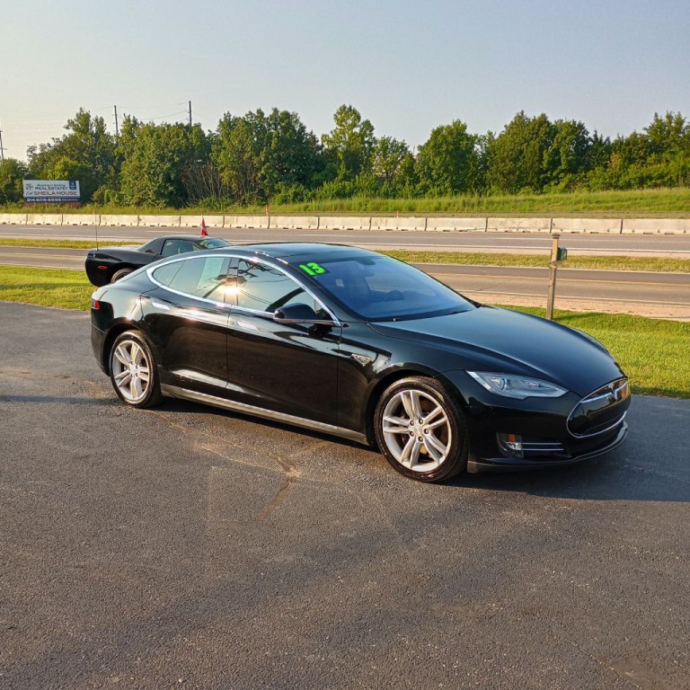 2013 Tesla Model S Image 7