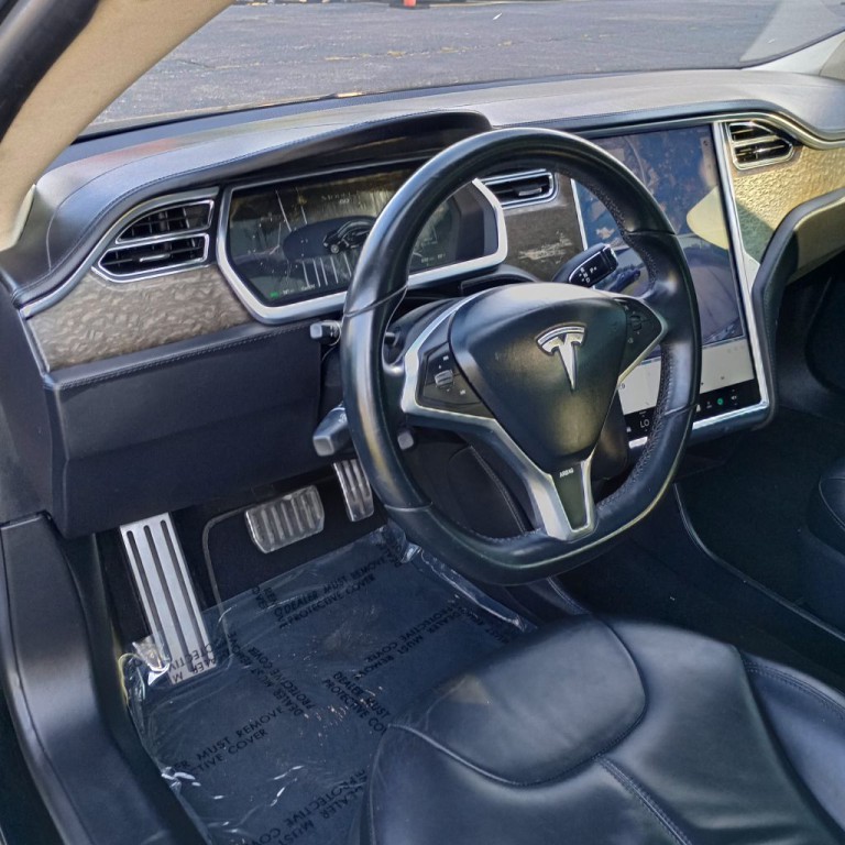 2013 Tesla Model S Image 9