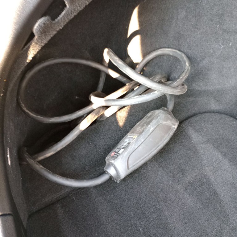 2013 Tesla Model S Image 20