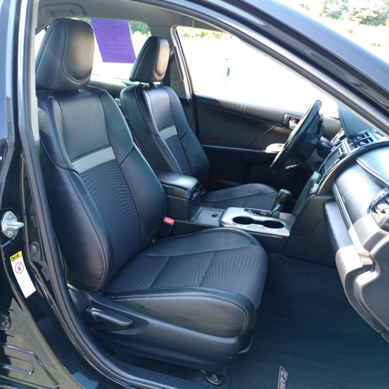 2012 Toyota Camry Image 22