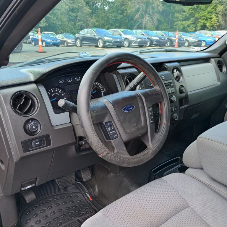 2013 Ford F-150 Image 9