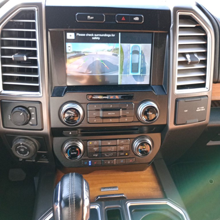 2016 Ford F-150 Image 12