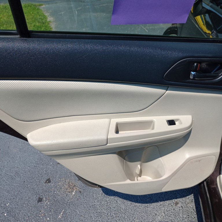 2013 Subaru Impreza Image 16