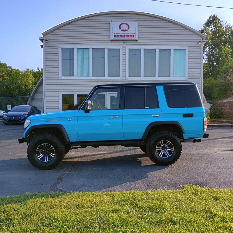 1993 Toyota Land Cruiser Image 2