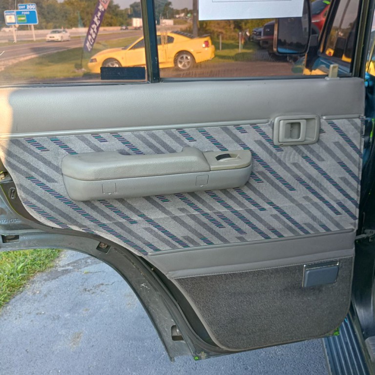 1993 Toyota Land Cruiser Image 18
