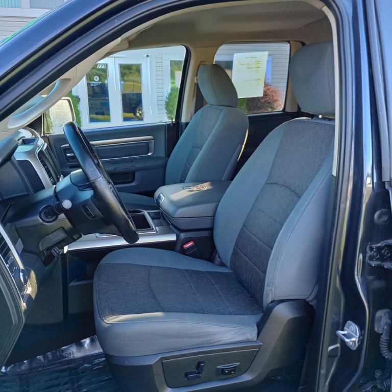 2015 RAM 1500 Image 14
