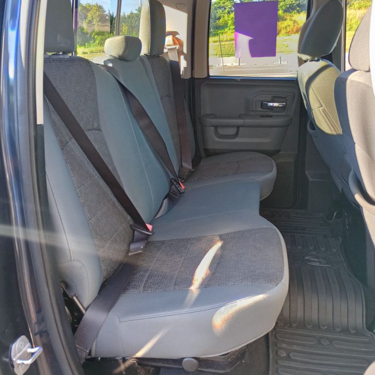 2015 RAM 1500 Image 18