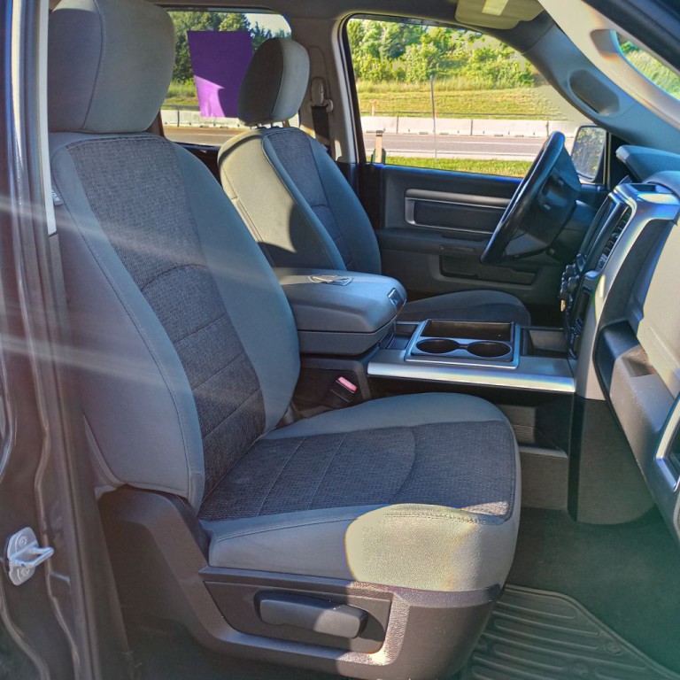 2015 RAM 1500 Image 21