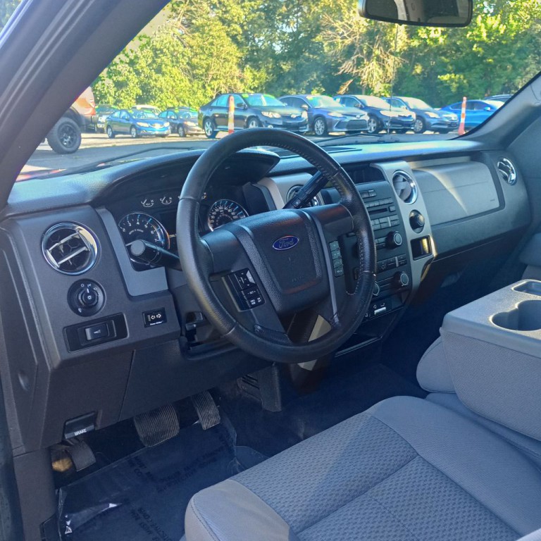 2011 Ford F-150 Image 9
