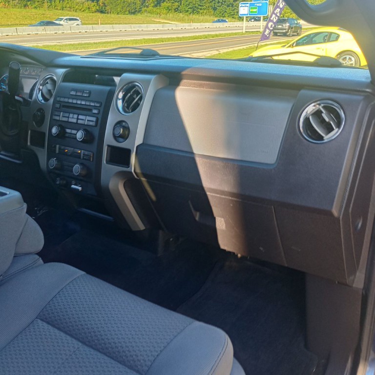 2011 Ford F-150 Image 20