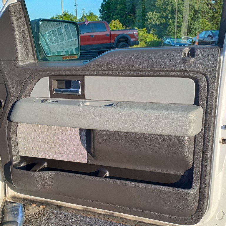 2013 Ford F-150 Image 21