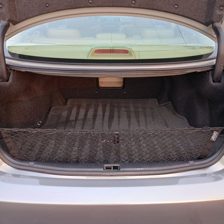 2004 Lexus ES Image 16