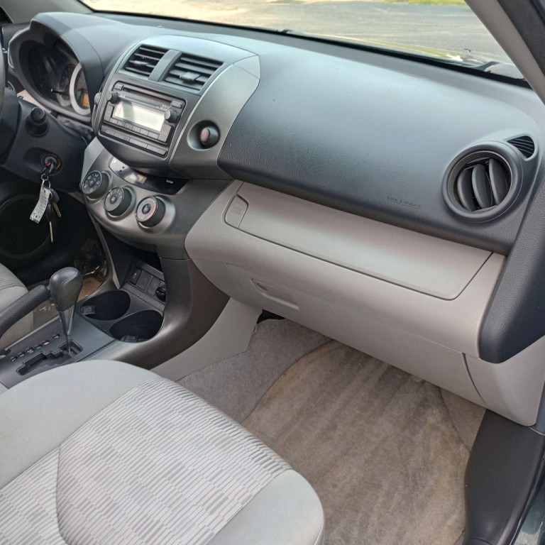 2012 Toyota Rav4 Image 20