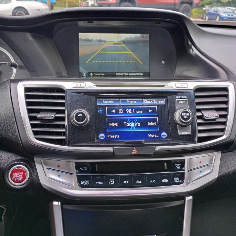 2013 Honda Accord Image 13
