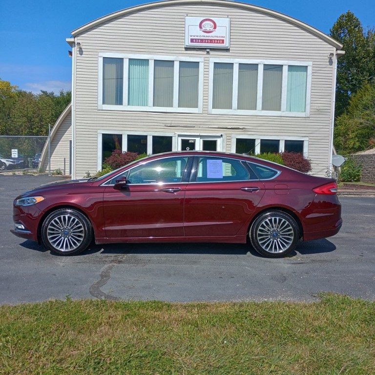 2017 Ford Fusion Image 2