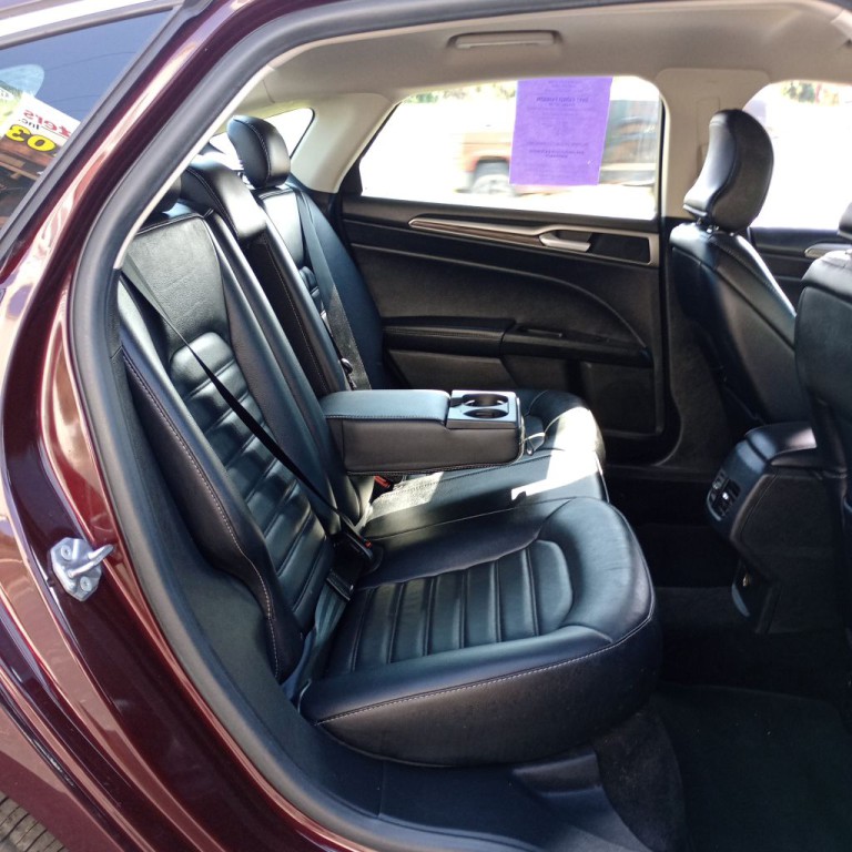 2017 Ford Fusion Image 19