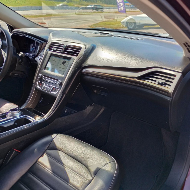 2017 Ford Fusion Image 20