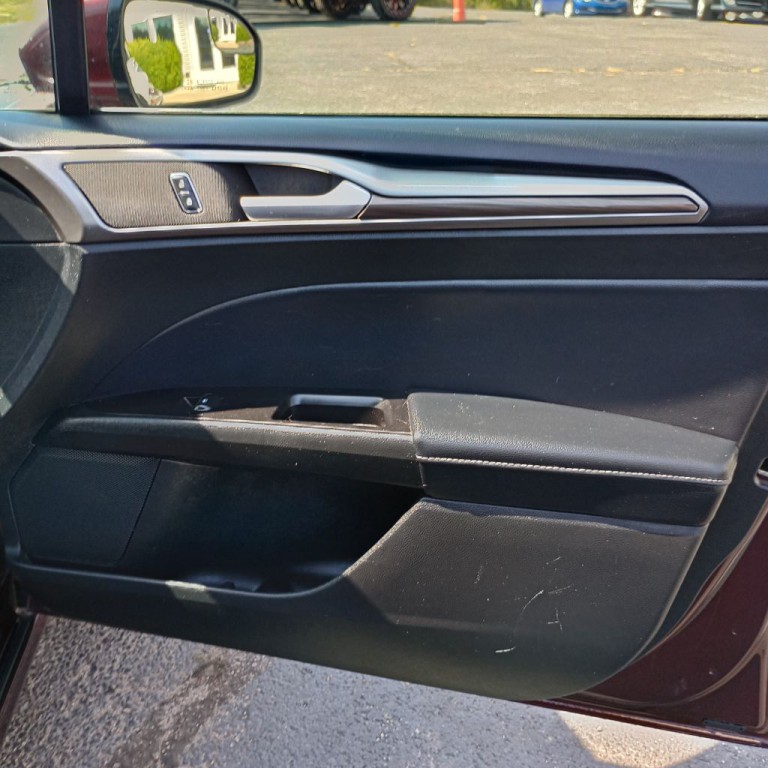 2017 Ford Fusion Image 21