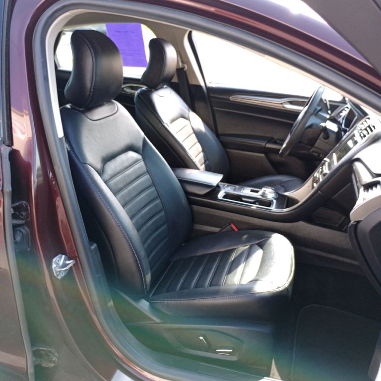 2017 Ford Fusion Image 22