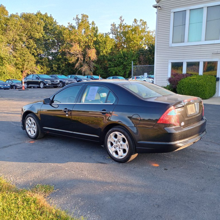 2010 Ford Fusion Image 3
