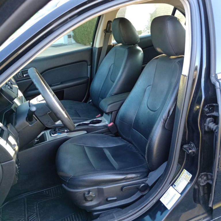 2010 Ford Fusion Image 12