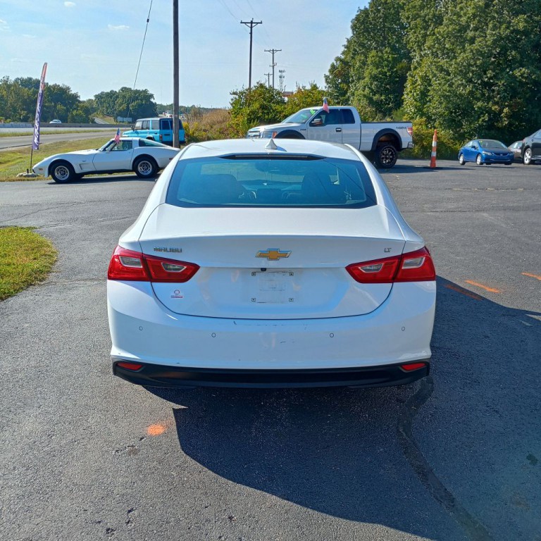 2024 Chevrolet Malibu Image 4