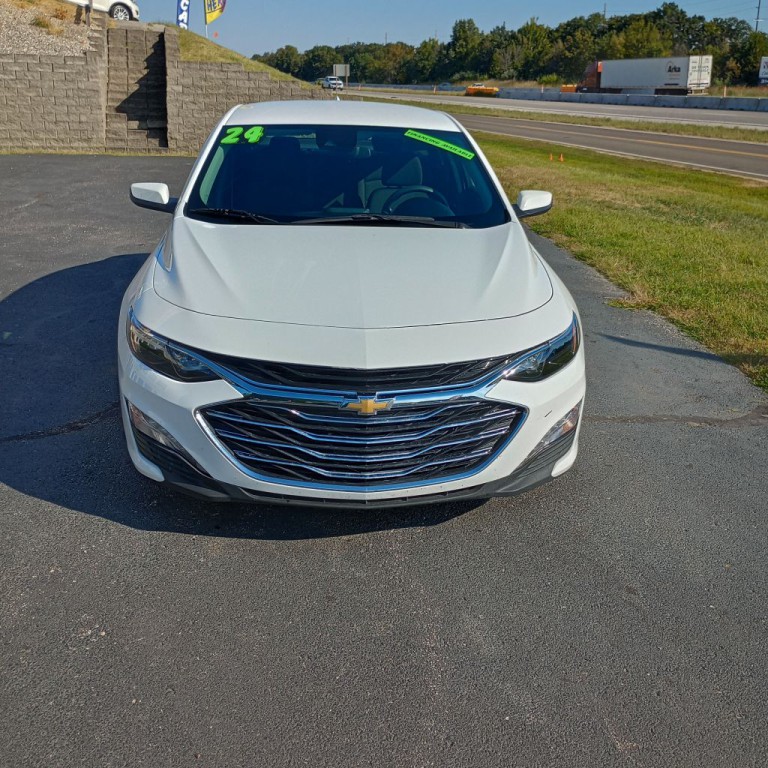 2024 Chevrolet Malibu Image 8