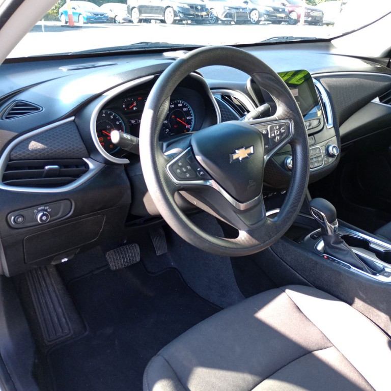 2024 Chevrolet Malibu Image 9
