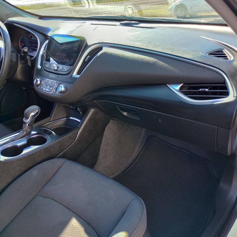 2024 Chevrolet Malibu Image 20
