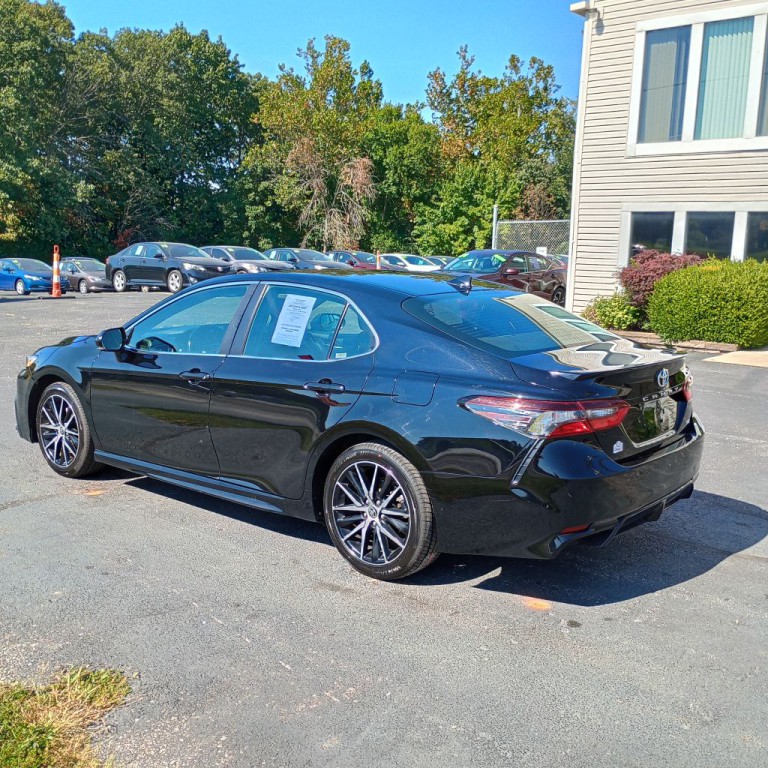 2024 Toyota Camry Image 3
