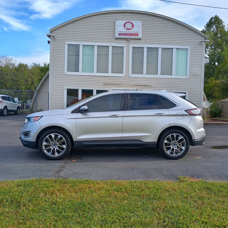 2018 Ford Edge Image 2