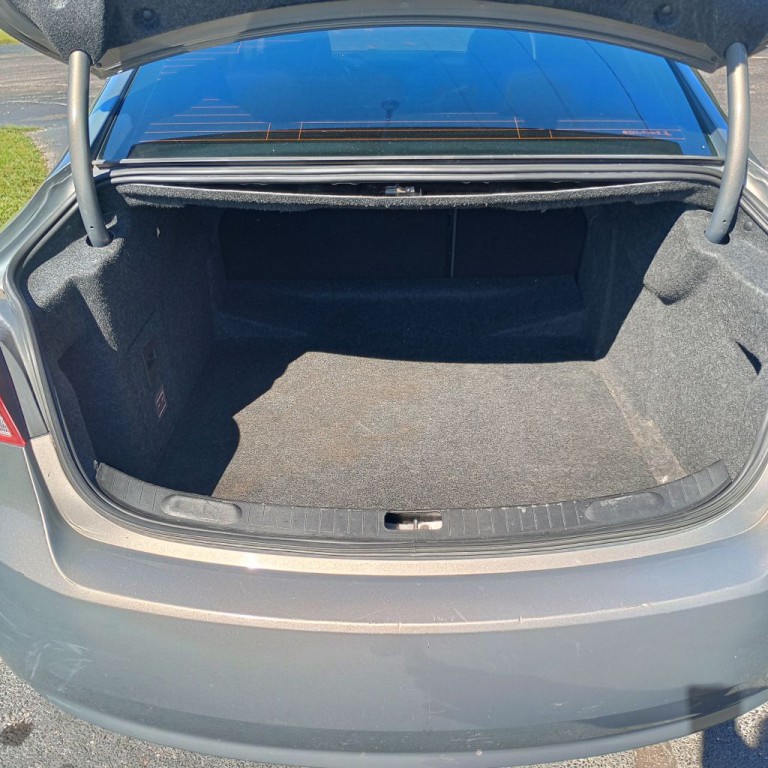2019 Chevrolet Impala Image 17