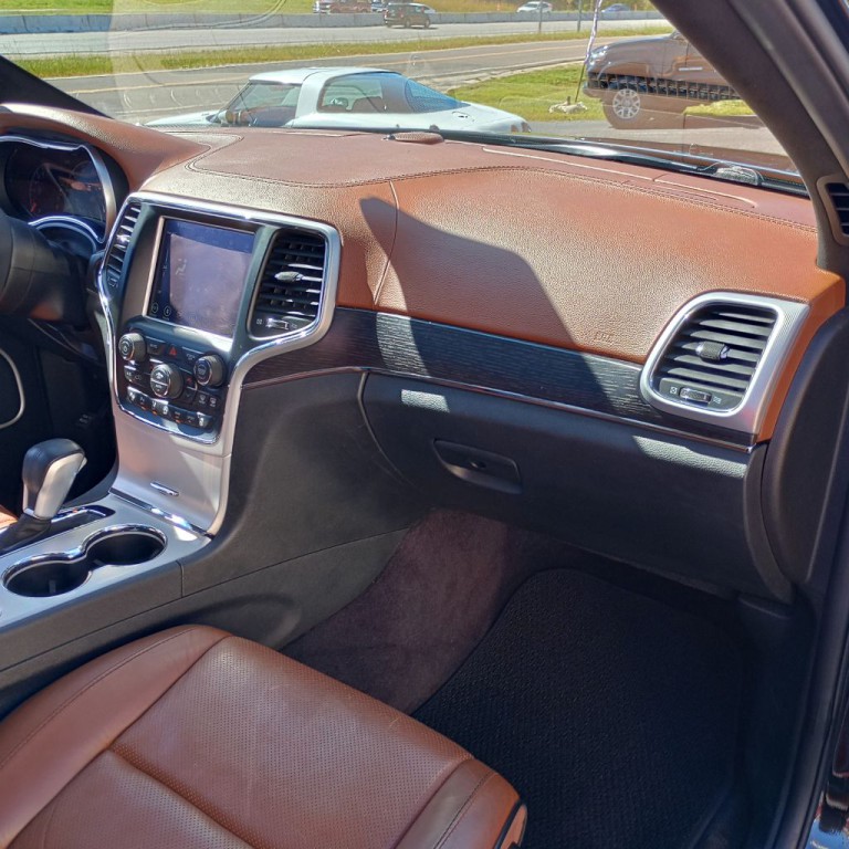 2018 Jeep Grand Cherokee Image 22