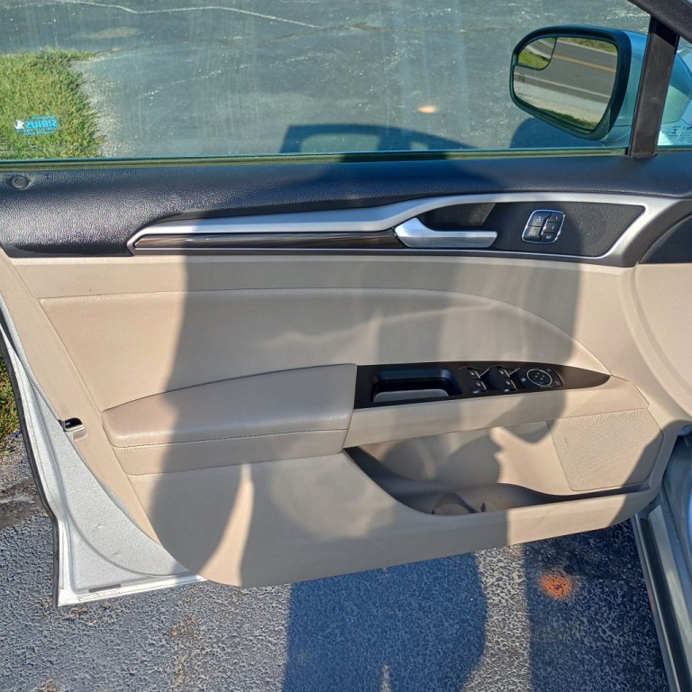 2018 Ford Fusion Image 11