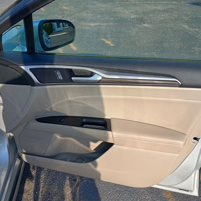 2018 Ford Fusion Image 21