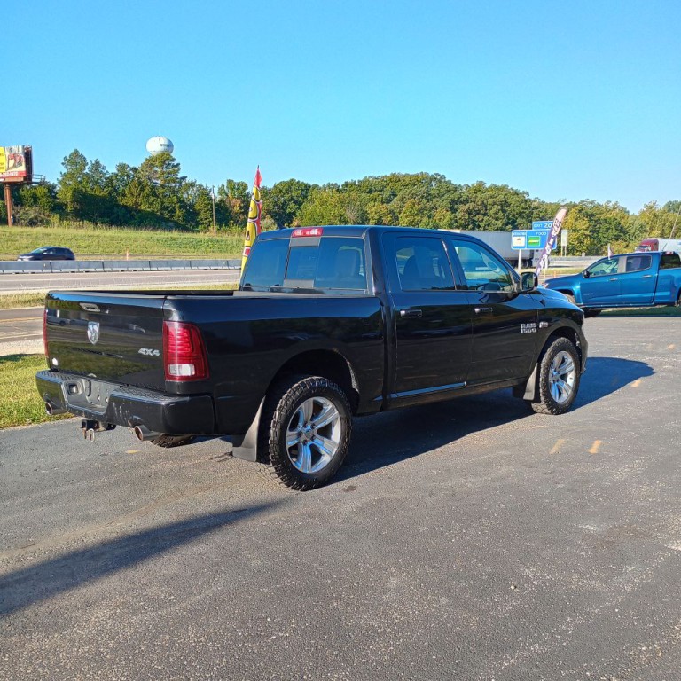 2015 RAM 1500 Image 5