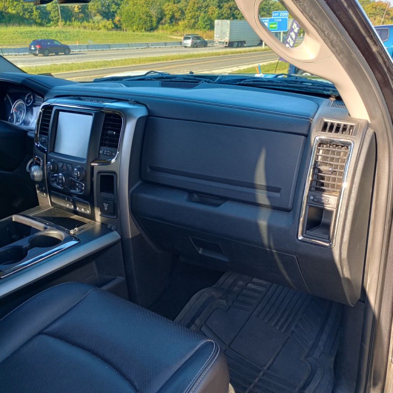 2015 RAM 1500 Image 21