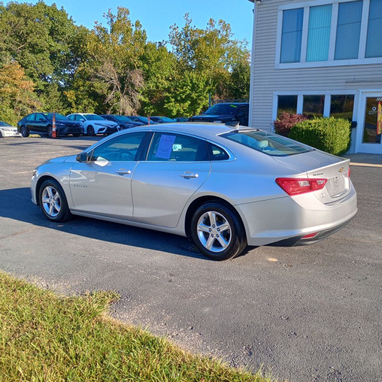 2020 Chevrolet Malibu Image 3