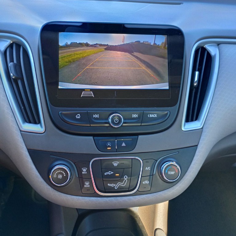 2020 Chevrolet Malibu Image 13