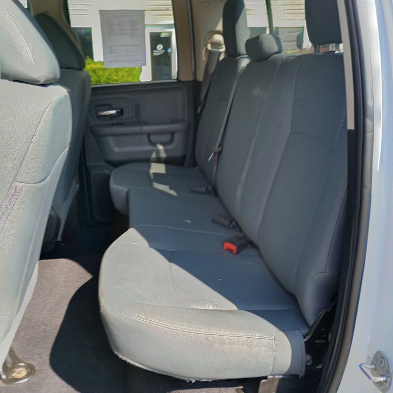 2017 RAM 1500 Image 16