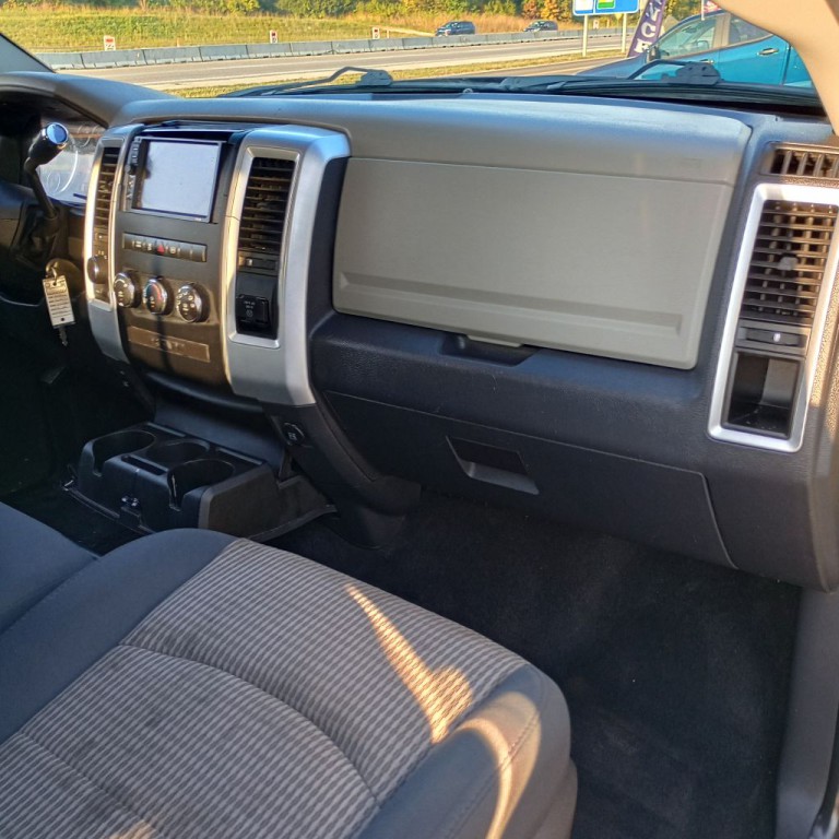 2012 Dodge Ram 1500 Image 21