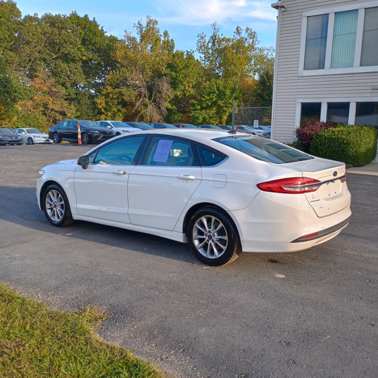 2017 Ford Fusion Image 3