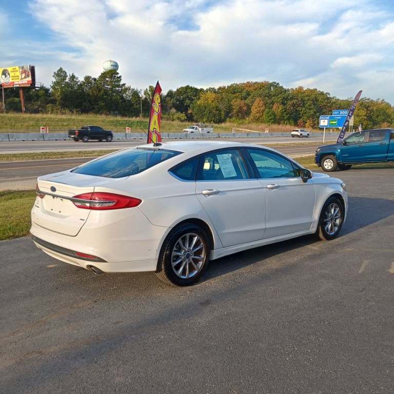 2017 Ford Fusion Image 5