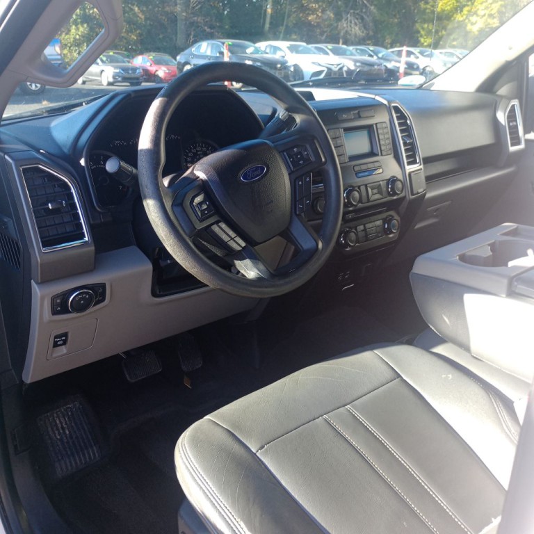 2015 Ford F-150 Image 9