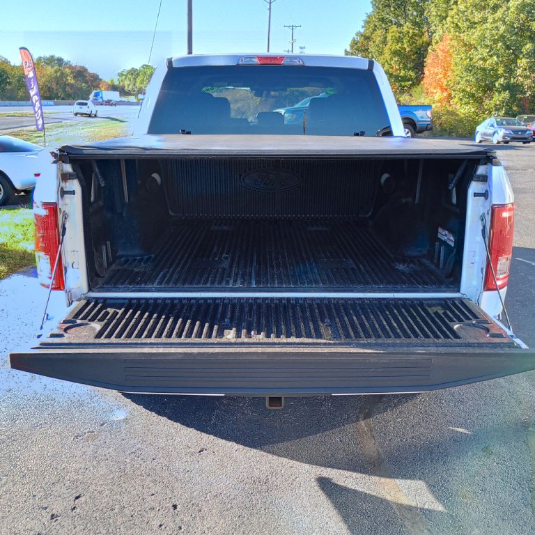 2015 Ford F-150 Image 19